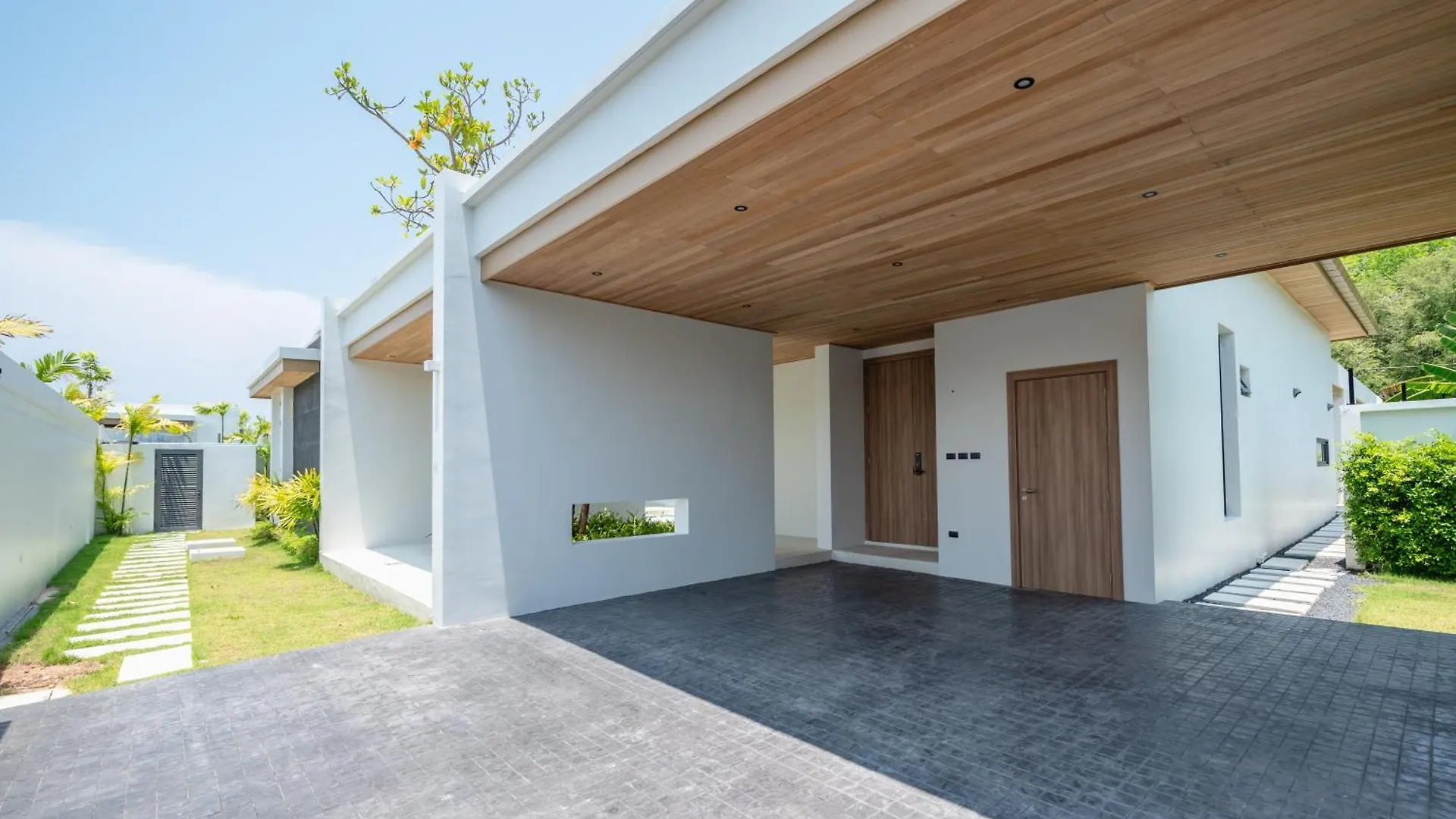Mouana Breeze Mai Khao Vip 4-Bedroom Pool Villa 9913