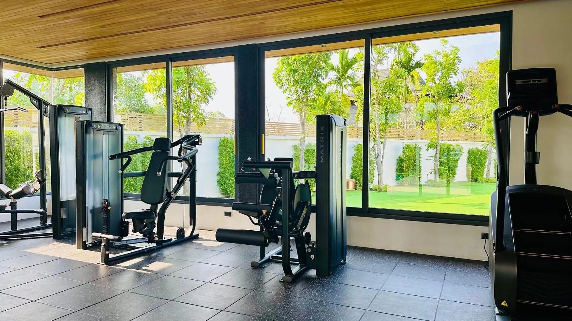 Mouana Breeze Mai Khao Vip 4-Bedroom Pool Villa 9913 0*,  Thailand