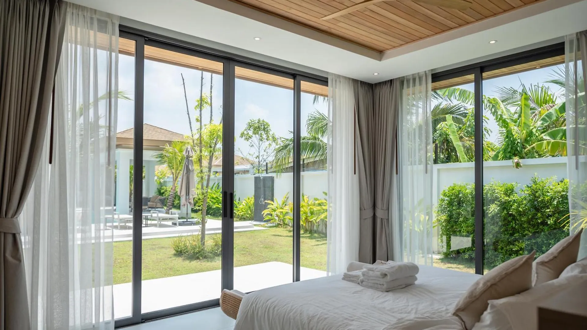Mouana Breeze Mai Khao Vip 4-Bedroom Pool Villa 9913