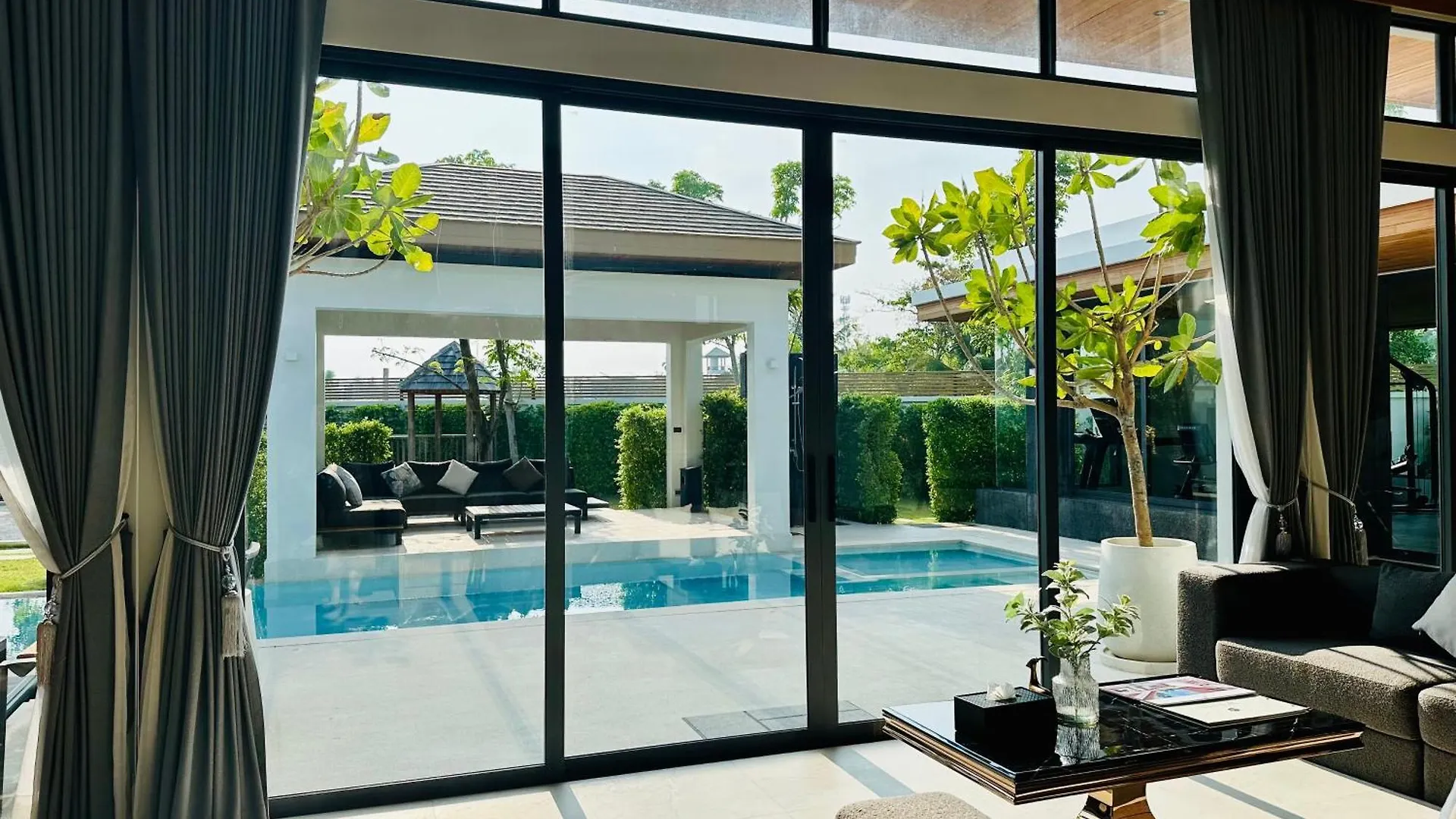 Mouana Breeze Mai Khao Vip 4-Bedroom Pool Villa 9913 Ταϊλάνδη